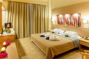 فندق Marianna Palace