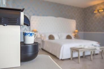 هتل Marina Holiday & Spa