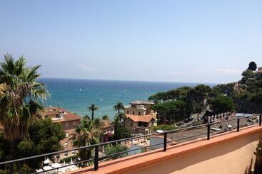 هتل Nettuno