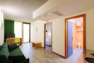 هتل Nicolaus Club Magna Grecia