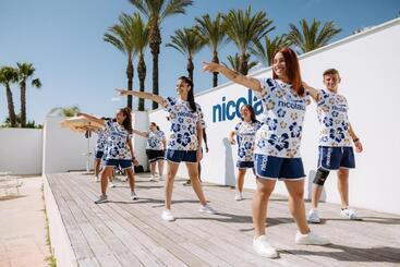 هتل Nicolaus Club Magna Grecia