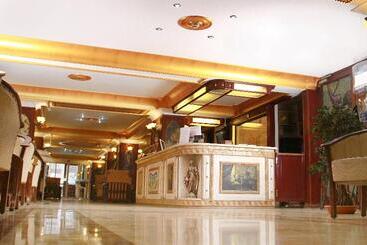 هتل Oglakcioglu Park Boutique