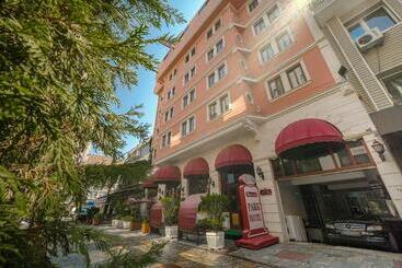 هتل Oglakcioglu Park Boutique