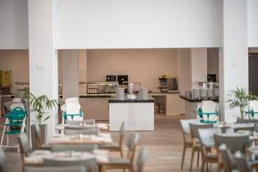 هتل Atlantica Panthea Resort