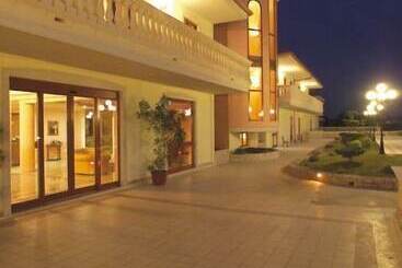 هتل Parco Serrone