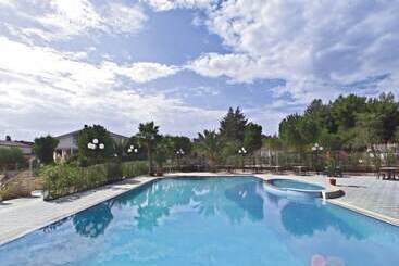 هتل Parco Serrone