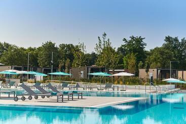 هتل Panorama Mobile Homes In Camping Park Umag
