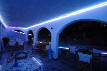 Hotel Psarou Beach