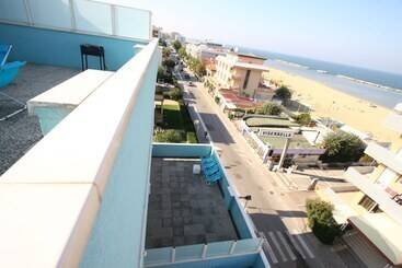 בית מלון כפרי Residence Beach Paradise
