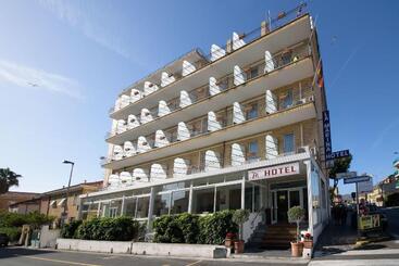 Ristorante La Marina Mhotelsgroup
