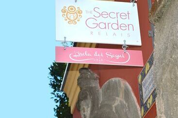 هتل The Secret Garden Relais