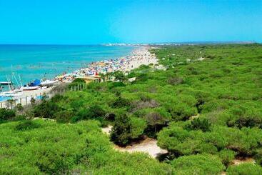 هتل Vivosa Apulia Resort