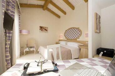 هتل Vivosa Apulia Resort