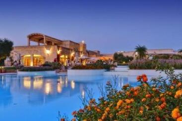 هتل Vivosa Apulia Resort