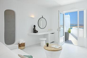 Lilly Residence All Sea View Suites, Adults Only