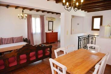 Paradisia Villas