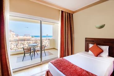 استراحتگاه Imperial Shams Abu Soma