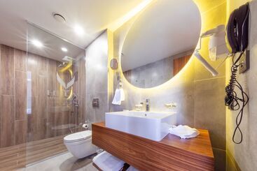 هتل Hilas Thermal Resort & Spa