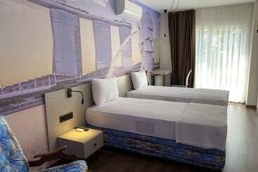 Ofuro World Hotel Spa