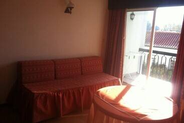 پانسیون Guest House Casa Dos Serpas