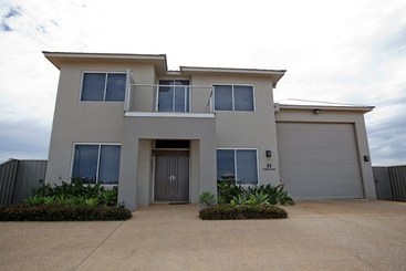 21 Corella Court