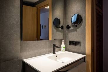 Aparthotel Casita Blanca   Adults Only