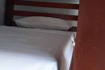 B & E Apartelle