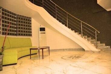 Hillsbay Hotels