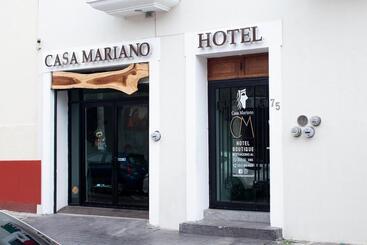 هتل Boutique Casa Mariano