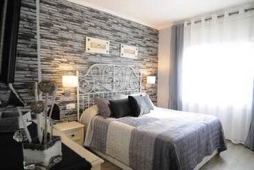 هتل Homeholidaysrentals  Maritim V