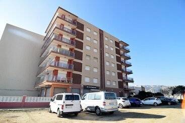 هتل Homeholidaysrentals  Maritim V