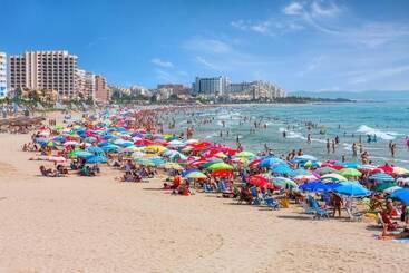 هتل Homeholidaysrentals Maritim V