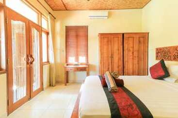 پانسیون Villa Mimpi Indah Lembongan