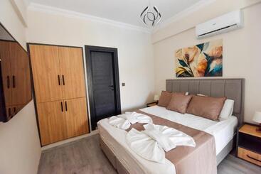 تختخواب و صبحانه Mykonut Boutique Suites
