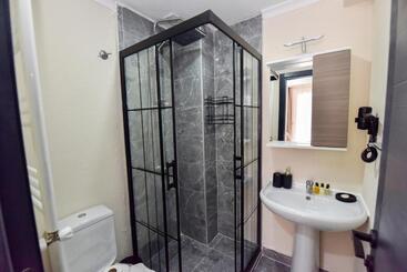 تختخواب و صبحانه Mykonut Boutique Suites