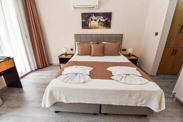 تختخواب و صبحانه Mykonut Boutique Suites