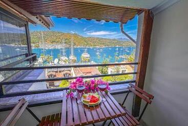 تختخواب و صبحانه Mykonut Boutique Suites