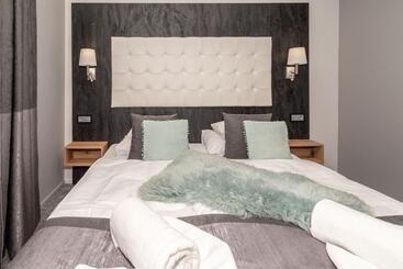 هتل Arany Apartman Miskolc