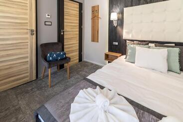 هتل Arany Apartman Miskolc