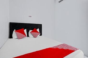 هتل Oyo 90550 Good Sleep 3 Samarinda