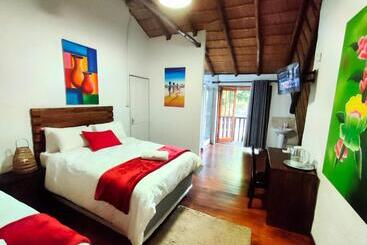 تختخواب و صبحانه Libra Lodge