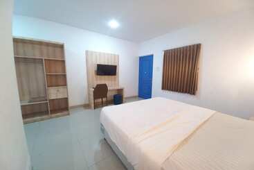 هتل Oyo 90510 Sand S Residence