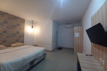 هتل Oyo 90510 Sand S Residence