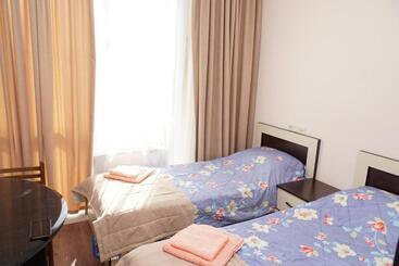 هاستل Panorama Hotel On Baghramyan Avenue