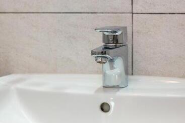 تختخواب و صبحانه Travelershome 7metri Guesthouse
