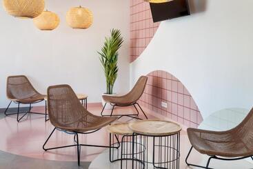 B&b Hotel Porto Expo Aeroporto
