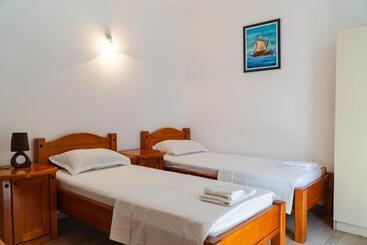 پانسیون Guest House Buskovic
