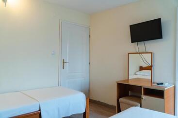 پانسیون Guest House Buskovic
