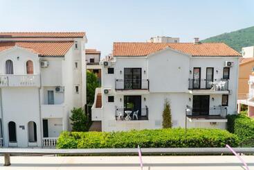 پانسیون Guest House Buskovic