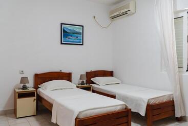 پانسیون Guest House Buskovic